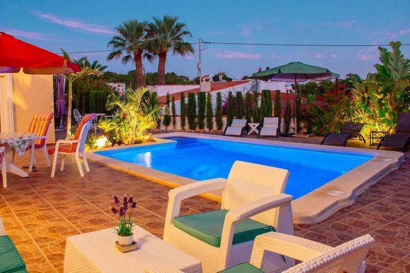 Villa Hayahay With Private Pool & Amazing View Кальпе Экстерьер фото